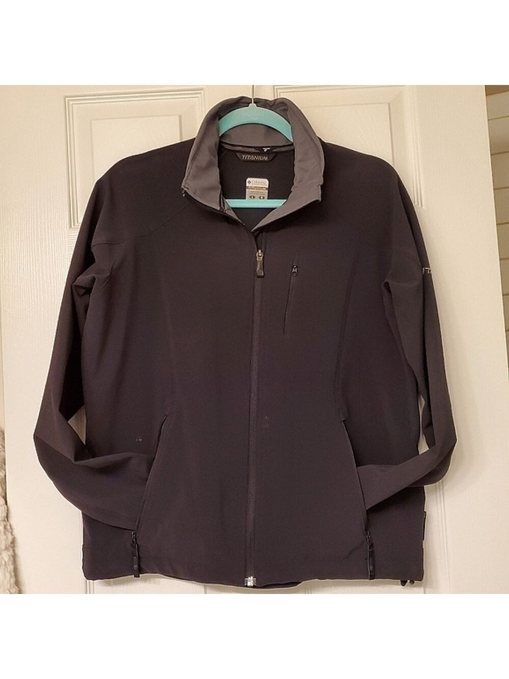 Columbia Titanium Casual Utility Jacket Fall Transition Full Zip Softshell Large